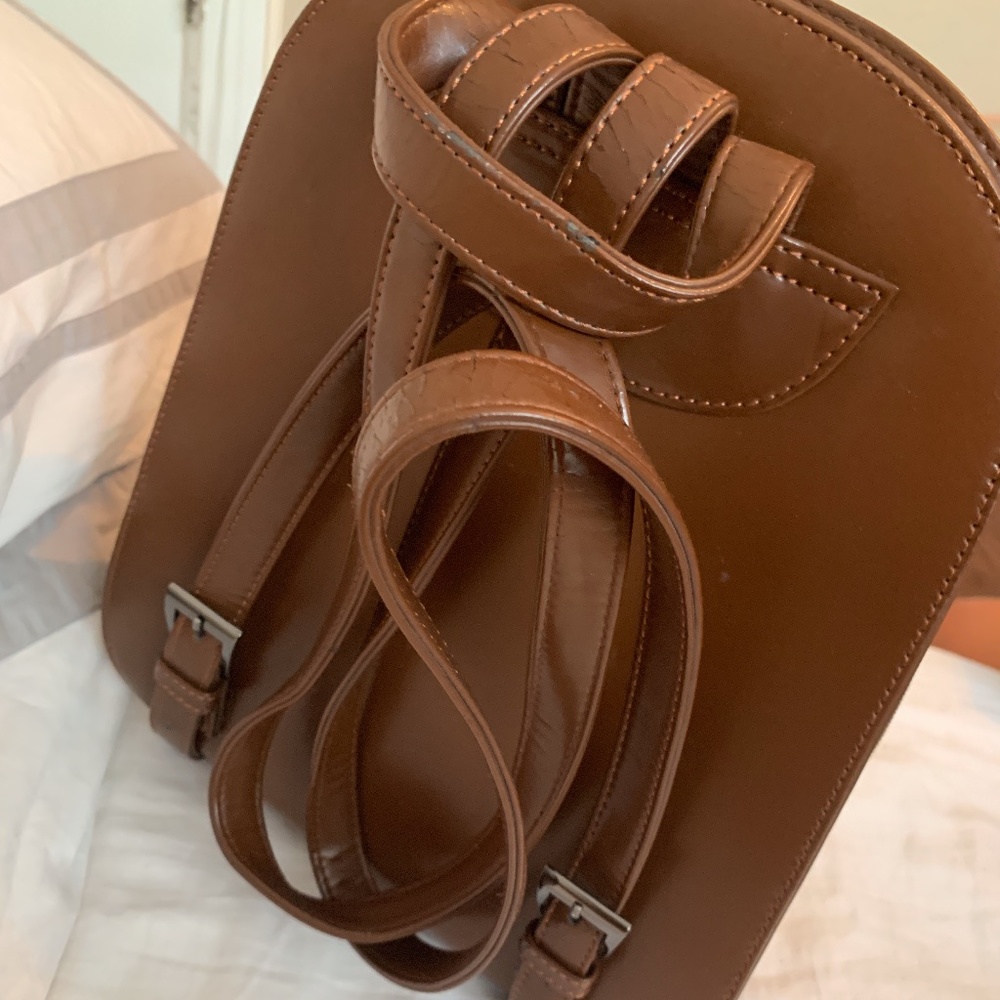 Daniela Moda Backpack (Never Used) - Picture 2 of 5
